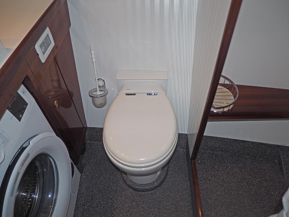 Fore ship, Accommodation